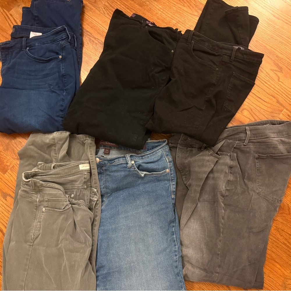 NYDJ Black High Rise Jeans Classic Style